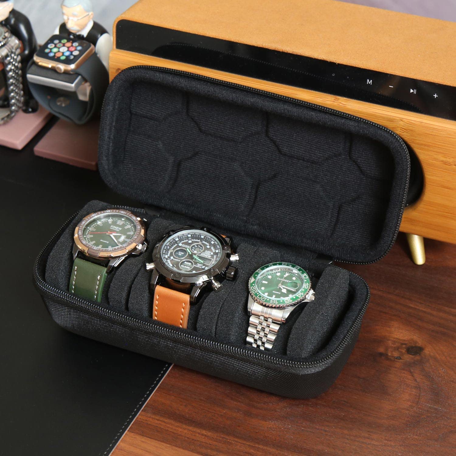 Travel Organizer Men - 男性または女性用の時計ボックスオーガナイザー、時計トラベルケース、腕時計やスマートウォッチ用のポータブルストレージ時計ディスプレイホルダー