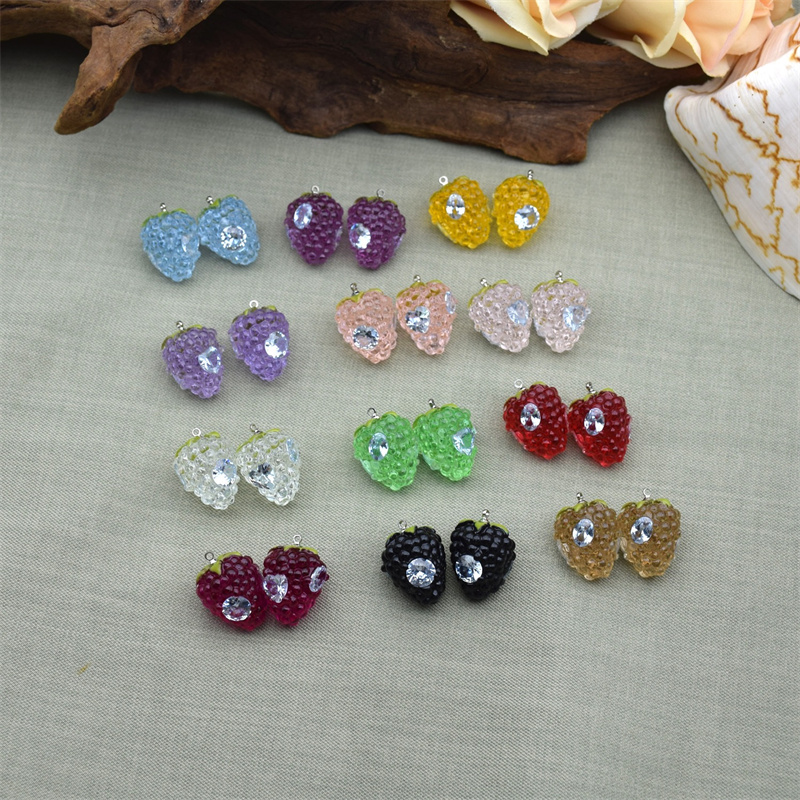 Men Accessories Locket - 最小注文 20 ピース/ロットカラープリント漫画イチゴ形状樹脂フローティングロケットチャーム diy ジュエリー衣服ペンダントアクセサリー