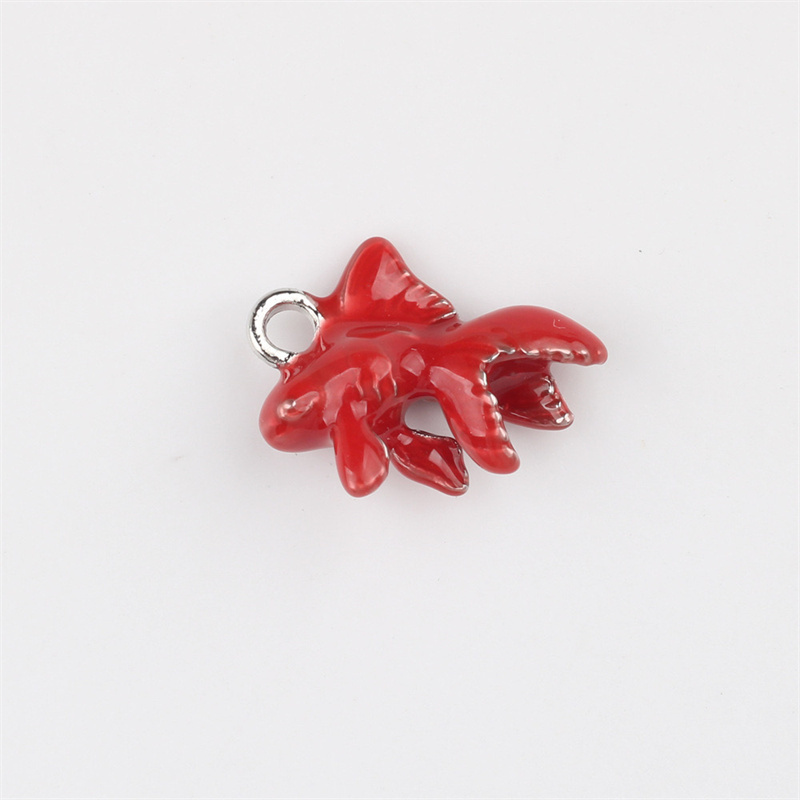 送料無料 50 ピース/ロットドロップオイル動物漫画魚の形金 - Men Accessories Locket のレビューと価格