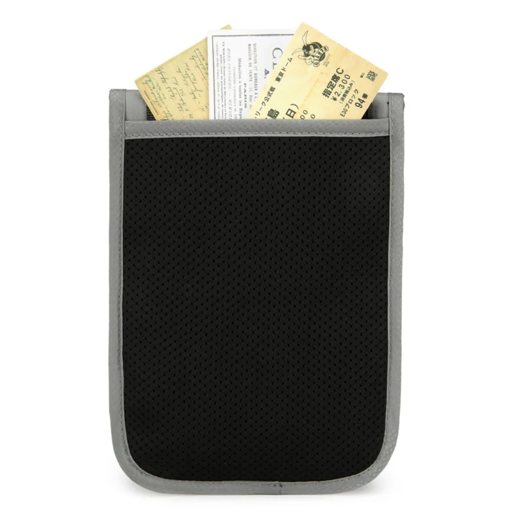RFIDブロッキング機能付きトラベルネックウォレット、パスポ - Travel Organizer Men のレビューと価格