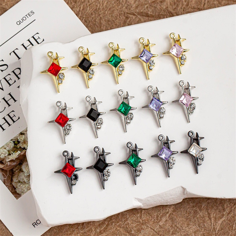 卸売 50 ピース/ロット漫画星形合金フローティングロケット - Men Accessories Locket のレビューと価格