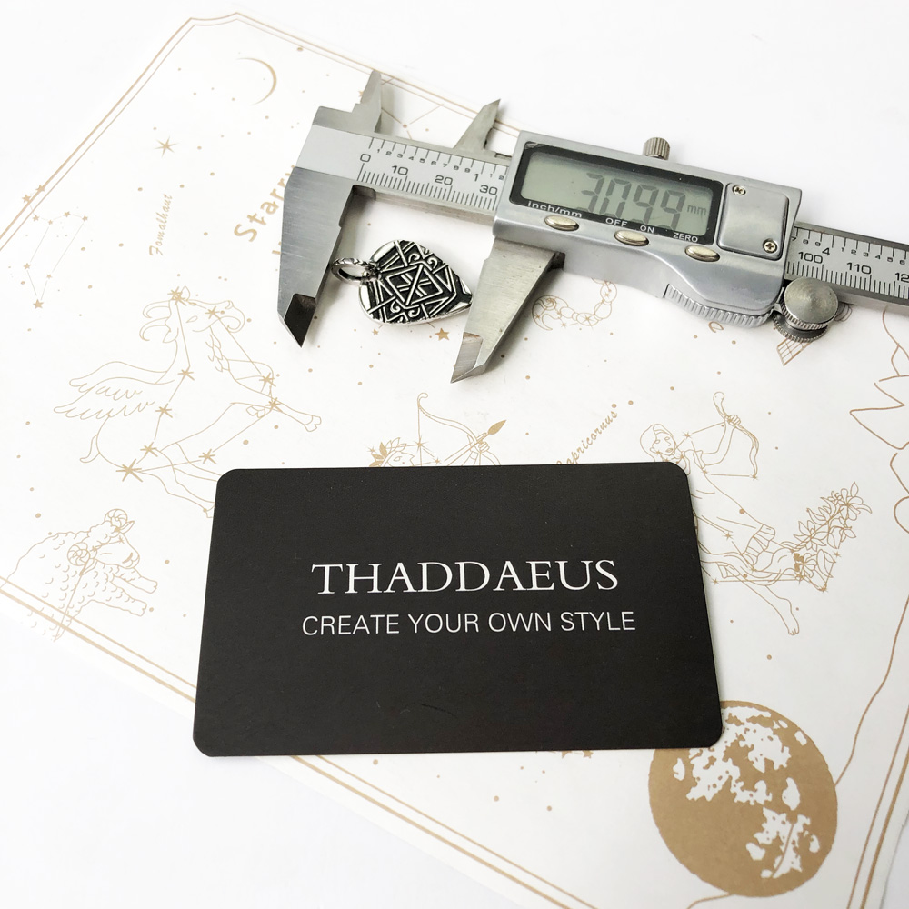 装飾的な犬のタグのペンダント,925スターリングシルバー,ヴ - Men'S Accessories Jewelry Brands のレビューと価格
